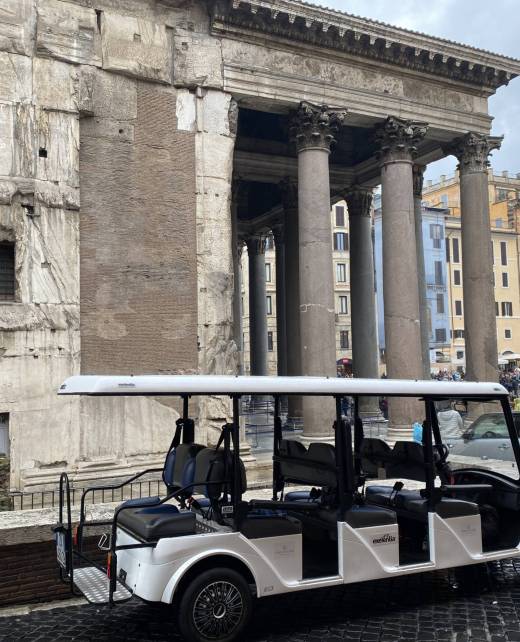 Travel in Rome - Pantheon with Golf Cart